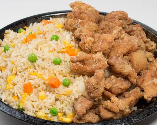 Fried Rice with Deep-Fried Chicken Nuggets 鹽酥雞炒飯